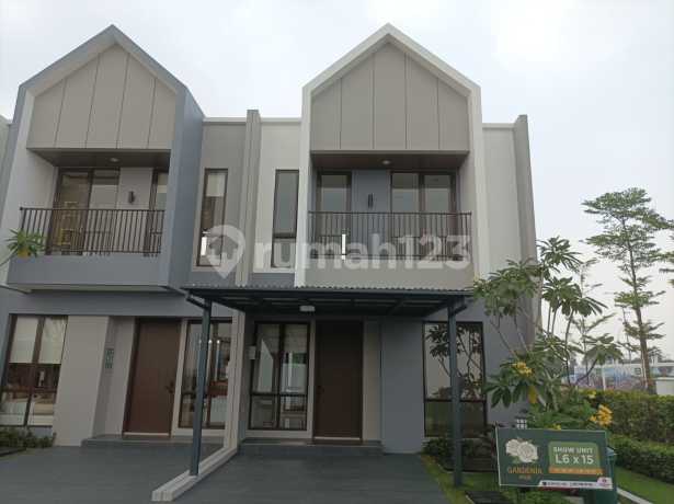 For Sale Ready-to-Occupy House Only 5 Minutes from Toll Free VAT