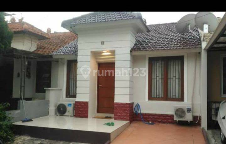 Dijual Rumah bagus di  Taman Ubud Permai Lippo Karawaci Tangerang