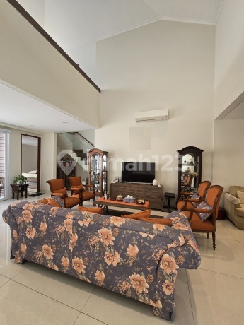 Turun Harga Rumah Minimalis Layout Terang di Pondok Indah