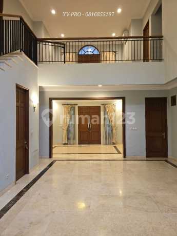 Rumah Cantik Terawat Harga Menarik di Pondok Indah Rumah Cantik Terawat Harga Menarik di Pondok Indah