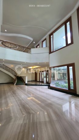 Sell Fast Luxury House Cheap, Solid Teak, Imported Marble, Good Location