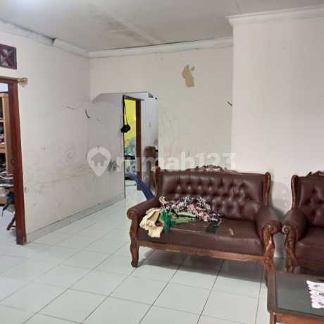 Dijual Rumah di Kompleks Sekneg Tangerang Blok A