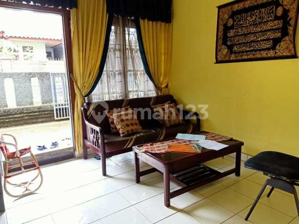 Rumah Nyaman dan Strategis di Angkasa Mekar