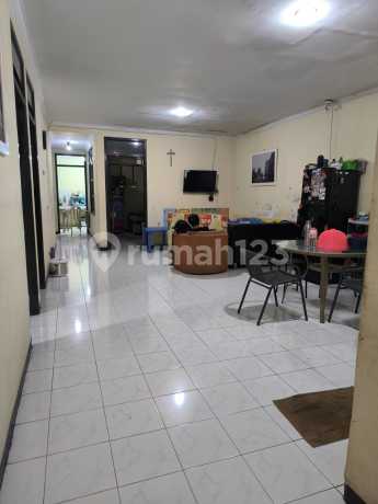 Strategic House Near Toll Road and Schools in Taman Rahayu 2 Strategic House Near Toll Road and Schools in Taman Rahayu 2