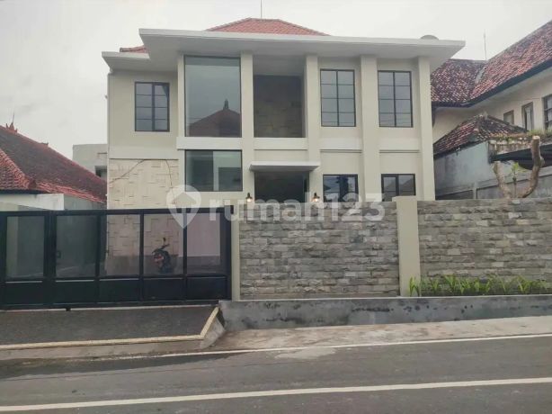 Luxury House Location in Sekar Tunjung East Denpasar