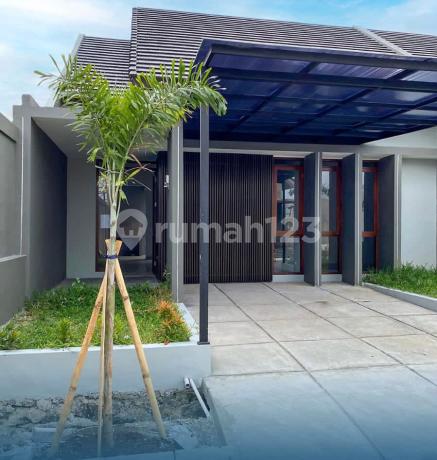 Rumah Minimalis Modern Lokasi Strategis di Kiwari Residence