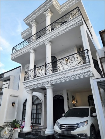 Rumah Mewah Antapani Lokasi Strategis Ada Fasilitas Harga Nego 