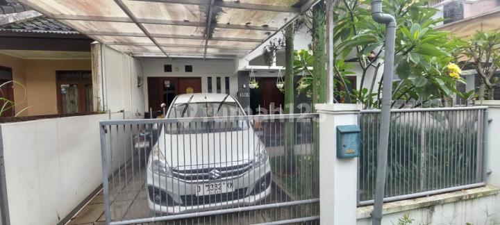 Cozy and Comfortable House in Pasadena Residence Complex, Bandung Cozy and Comfortable House in Pasadena Residence Complex, Bandung