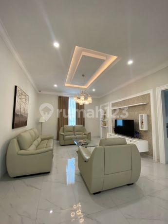 Rumah Mewah American Style Siap Huni di Parahyangan Permai