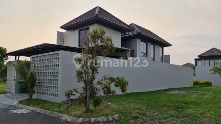 Dijual Villa 2 Lantai Full Furnished di Nivata Residence Bali