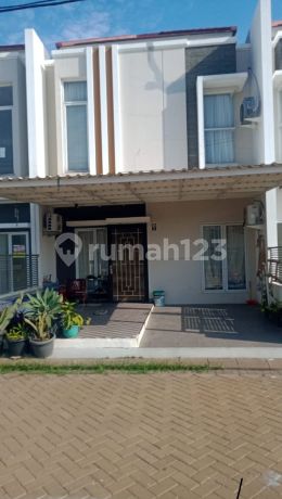 DIJUAL RUMAH SEMI FURNISH KOMPLEKS ROYAL LIVING SEPATAN TANGERANG DIJUAL RUMAH SEMI FURNISH KOMPLEKS ROYAL LIVING SEPATAN TANGERANG