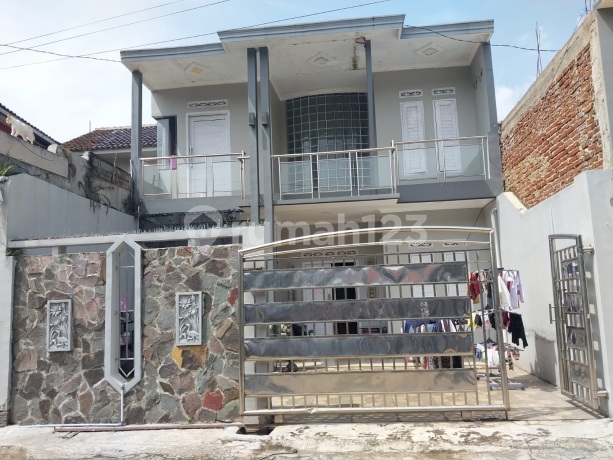 Solusi Praktis! Rumah 3 Lantai Full Isi, Siap Langsung Huni di Garut Putri Dinar Lestari, Tarogong