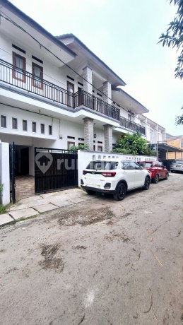 Rumah Kokoh Dlm Perum Besar Bdn Jatiwaringin
