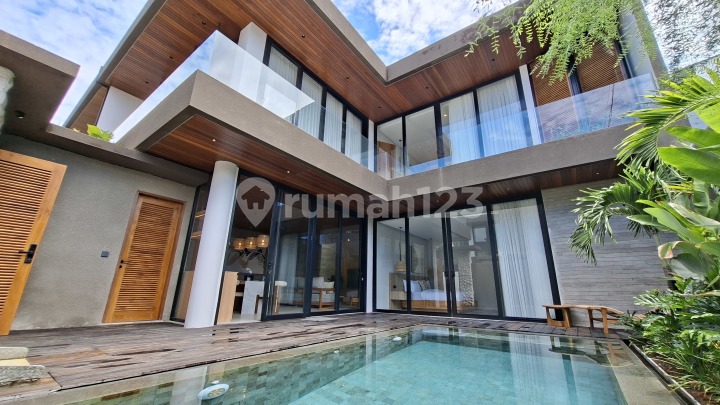 Dijual Luxury Villa di Bale Mansion Sunset Road Kuta Bali Dijual Luxury Villa di Bale Mansion Sunset Road Kuta Bali