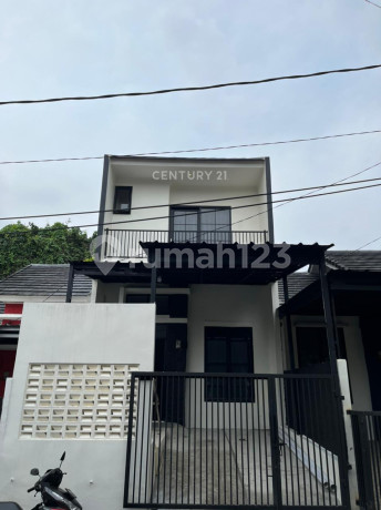 Minimalist House Ready to Occupy in Taman Anyelir 3, Cilodong, Depok