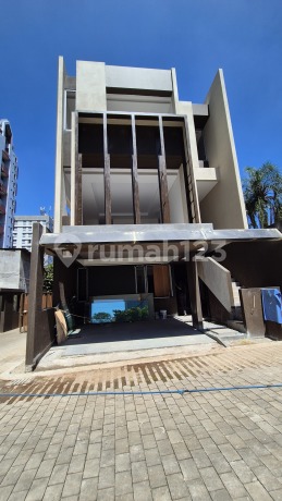 House in Cilandak South Jakarta House in Cilandak South Jakarta