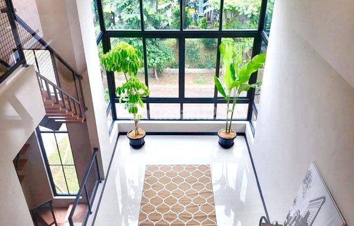 Dijual Rumah Versailles Residence Bsd
