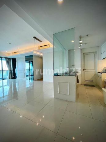 Apartment St Moritz Puri Tower Royal Akses Direct Lippo Mall