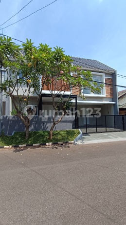 Rumah Baru Minimalis 2 Lantai, Lokasi Prima Bintaro Jaya Sektor 9