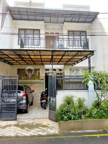 Dijual Rumah Furnish 2,5lt Luas 148 SHM  di Griya Harapan Permai