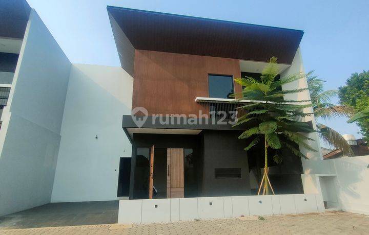 Jatibening Rumah Baru 2 Lantai Dalam Komplek Depkes 3 