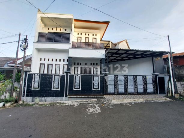 Rumah Taman Pajajaran 2 Lantai Akses Tol Sumarecon Termurah Rumah Taman Pajajaran 2 Lantai Akses Tol Sumarecon Termurah