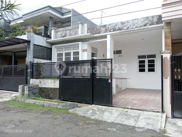 Baranangsiang Indah Bogor House, toll access to Sumarecon, Covid price. Baranangsiang Indah Bogor House, toll access to Sumarecon, Covid price.