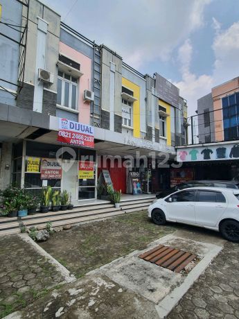 Ruko 3 lantai pomad ciluar termurah lokasi strategis cocok usaha