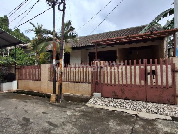 Fast Sale House in Taman Duta Cimanggis, Freehold, Land 165, Building 140, Depok City