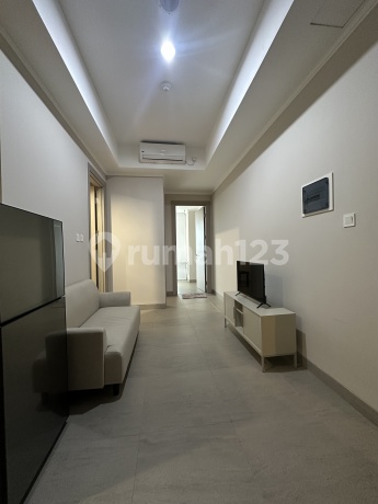 Turun Harga !!Promo Akhir Tahun,Apartemen Menara Jkt 2 Br, Fullfurnish