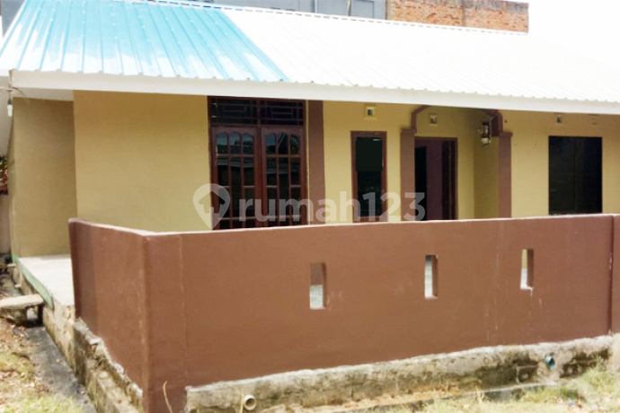 Dijual Murah Rumah Taman Sari Hijau Posisi Hook Dekat Pasar Cipta Puri Tiban Dijual Murah Rumah Taman Sari Hijau Posisi Hook Dekat Pasar Cipta Puri Tiban