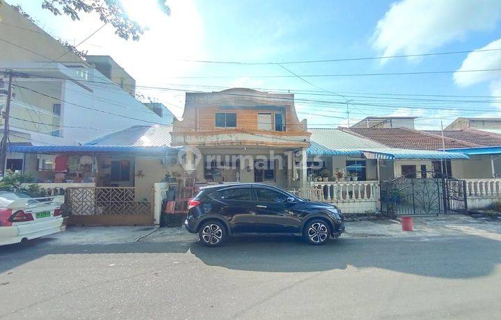 Dijual Rumah Bukit Mas 2 Lantai Full Renovasi Dekat Nagoya Food Court Nagoya