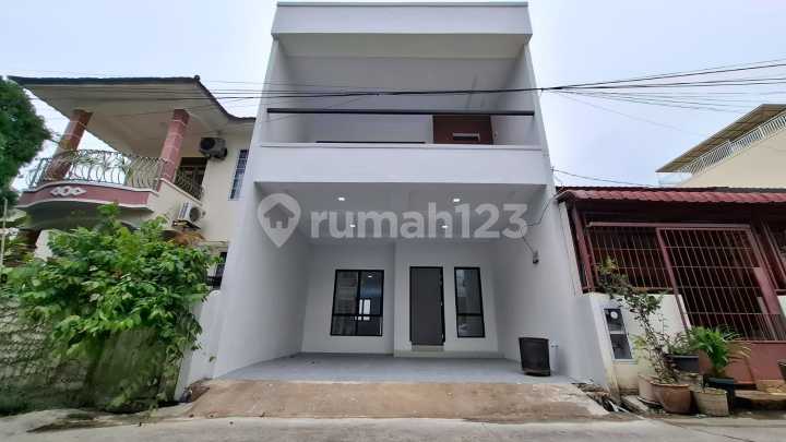 House for Sale Cheap, Lucky Estate 2 Floors Near Nagoya Food Court Nagoya