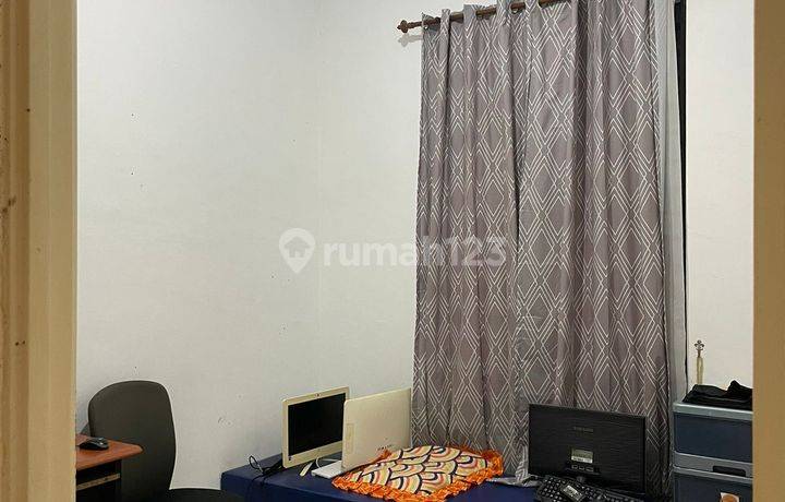 Dijual Murah Rumah Posisi Hook Tanah 164m² Full Renovasi Dekat Pasar Cahaya Garden Bengkong