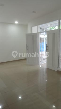 Rumah di Golf Lake Residence, Atlantic Uk. 10X20 , 2 Lantai , SHM Rumah di Golf Lake Residence, Atlantic Uk. 10X20 , 2 Lantai , SHM