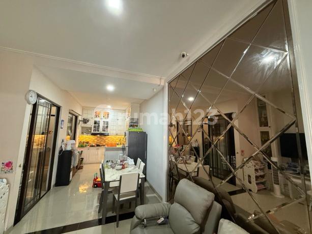 Rumah di Green Lake City , Asia 6x18 , Renov 3 Lantai , SHM Rumah di Green Lake City , Asia 6x18 , Renov 3 Lantai , SHM