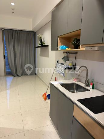 Apartemen Taman Anggrek Residence, 2Br Luas 50 M2 , Lantai Tinggi