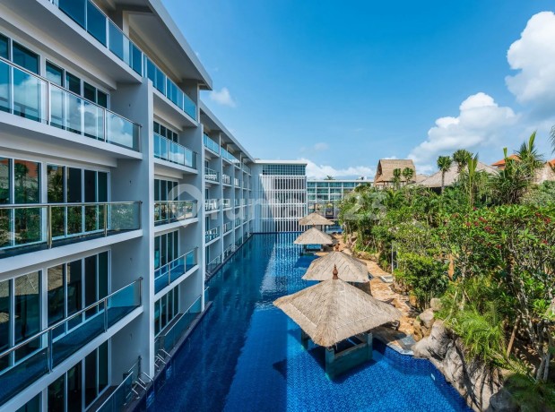 CEPAT! MURAH! NEGO SAMPAI JADI! Condotel The Sakala Resort - Deluxe Pool View Suite, Kuta Selatan - Bali