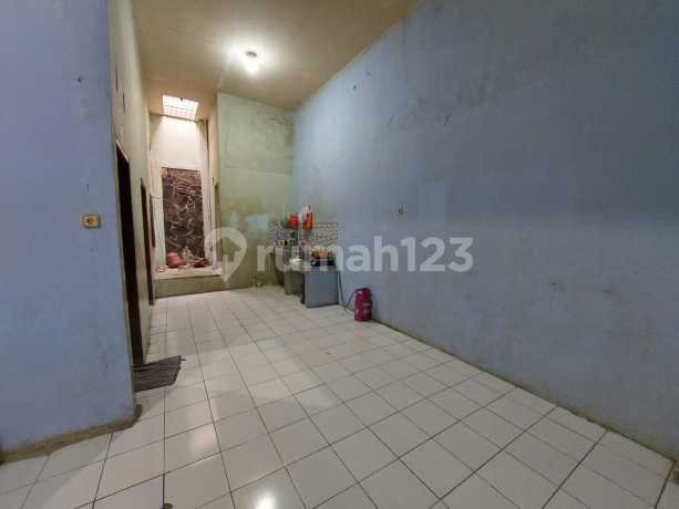 Quick Sale Ready-to-Occupy House in Taman Alamanda, Bekasi