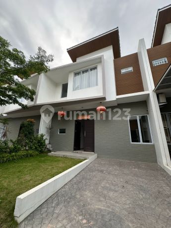 For Sale Azure Bay House Ready to Occupy Batam Center