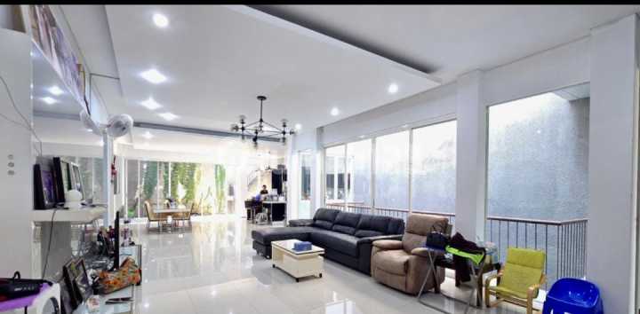 Price Drop, Luxury House, Elite Cluster, Villa Permata Gading, 3.5 floors, 225m, Flood-Free