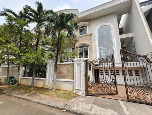 Rumah Mewah BGM Kelapa Gading 3 Lantai 513m, Lantai Marmer