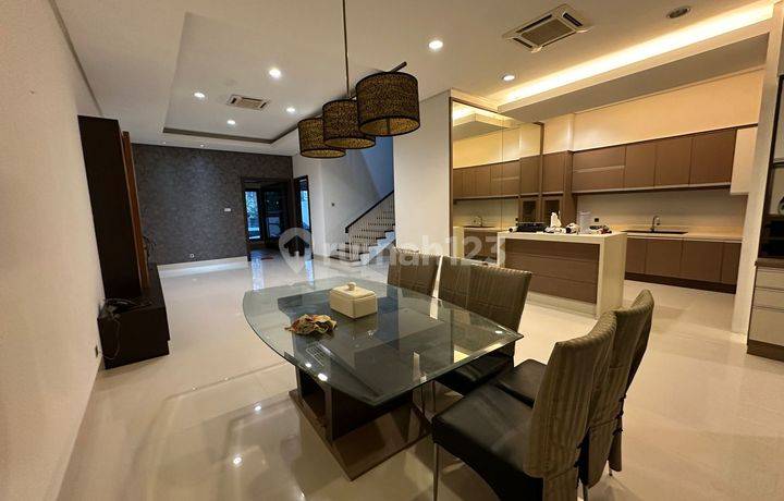 MURAH, RUMAH CANTIK, CAMAR INDAH PIK, 3 LANTAI, SEMI FURNISH, HAK MILIK