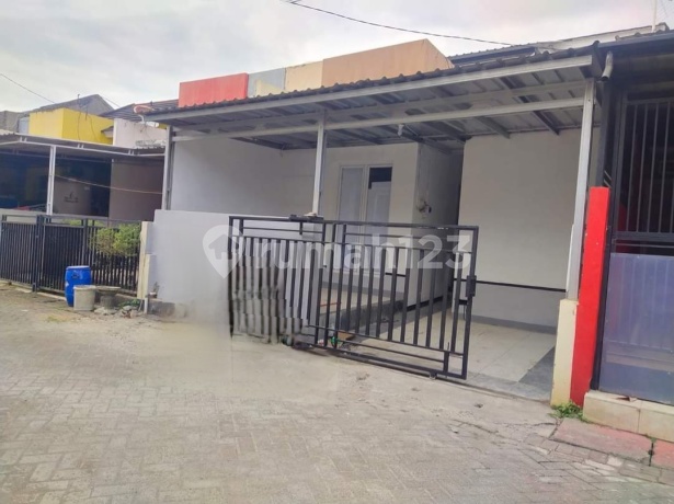 Graha Timur Purwokerto Boarding House