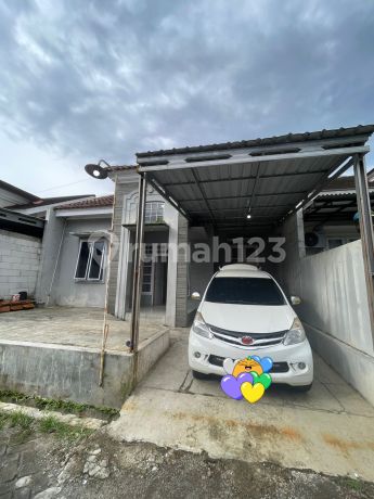 Rumah Modern Tingkat Perum Griya Satria Bukit Permata Purwokerto Rumah Modern Tingkat Perum Griya Satria Bukit Permata Purwokerto