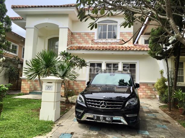 Dijual Rumah di Taman Beverly Golf Bagus
