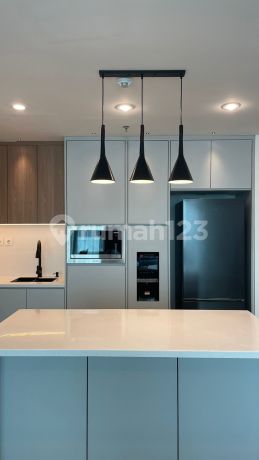 Disewakan Apartemen Hillcrest House Type 4 Bedroom Full Furnished