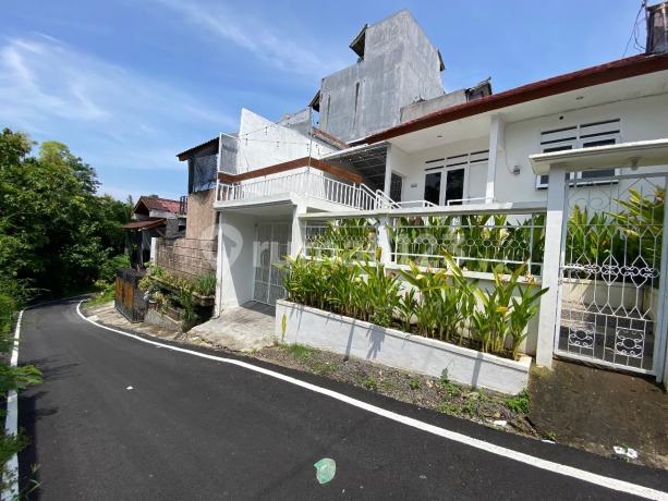 Dijual Rumah Modern 1 Lantai di Perum Griya Permata - Ungasan.