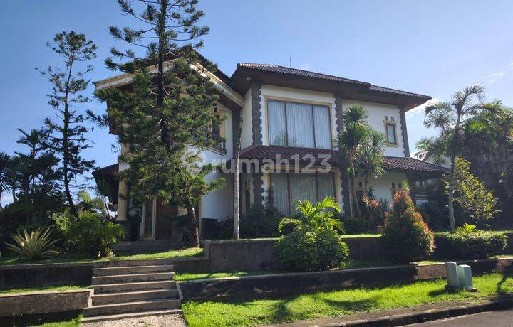 Dijual Rumah Mewah di Teras Ayung, Gatsu Timur, Denpasar.