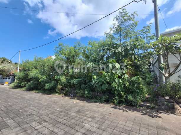 Tanah Luas Lokasi Strategis Di Perumahan One Gate Systemjl Tjampuhan Utama I B, Perumahan Taman Nuansa Tjampuhan, Pering, Gianyarluas Tanah : 745m²dimensi : 14m X 53mlahan Datar Siap Bangunhadap Timurakses Jalan 7,5m Pavingperumahan One Gate Systemlingkun